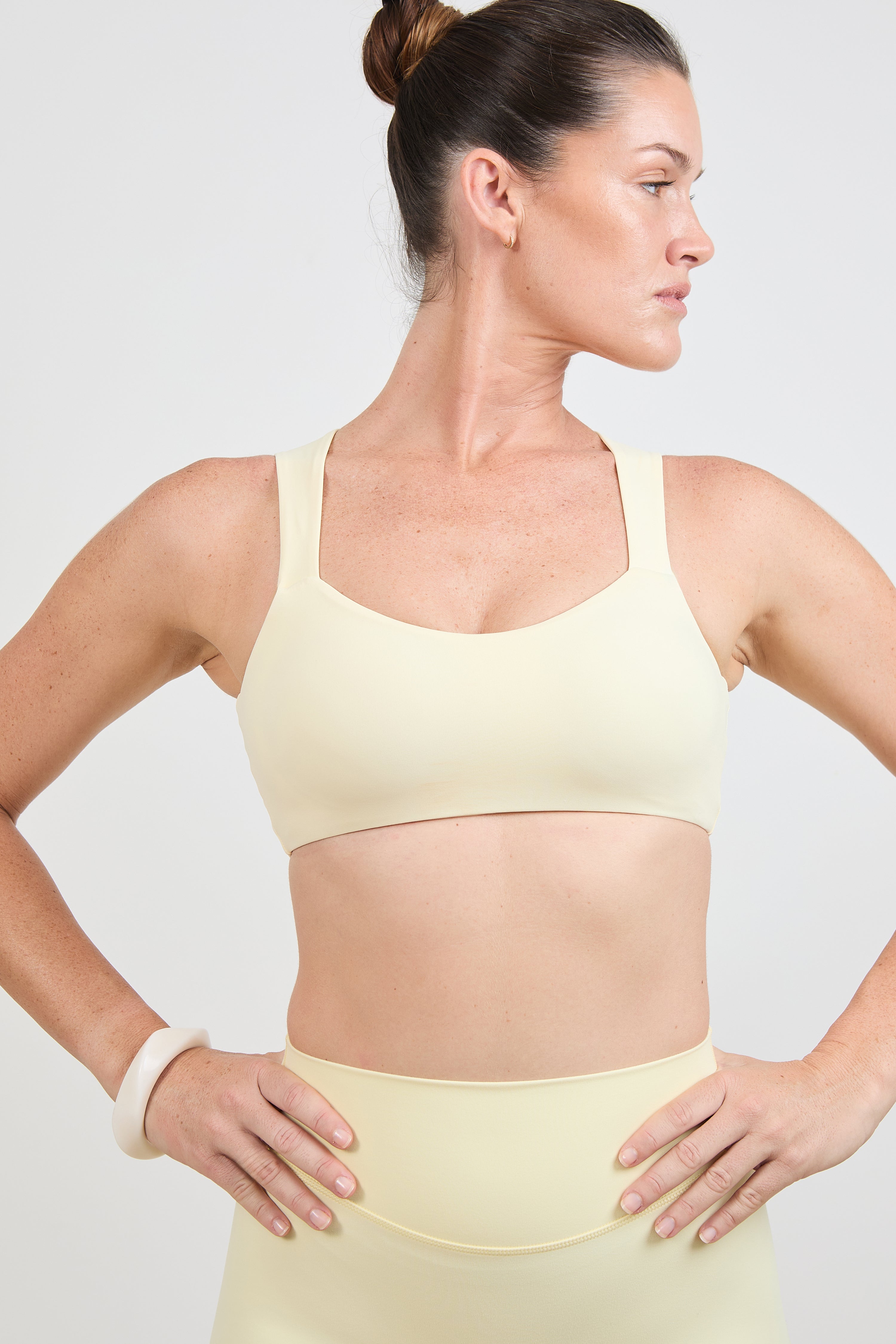 Open Shape Top - Light Banana Milk