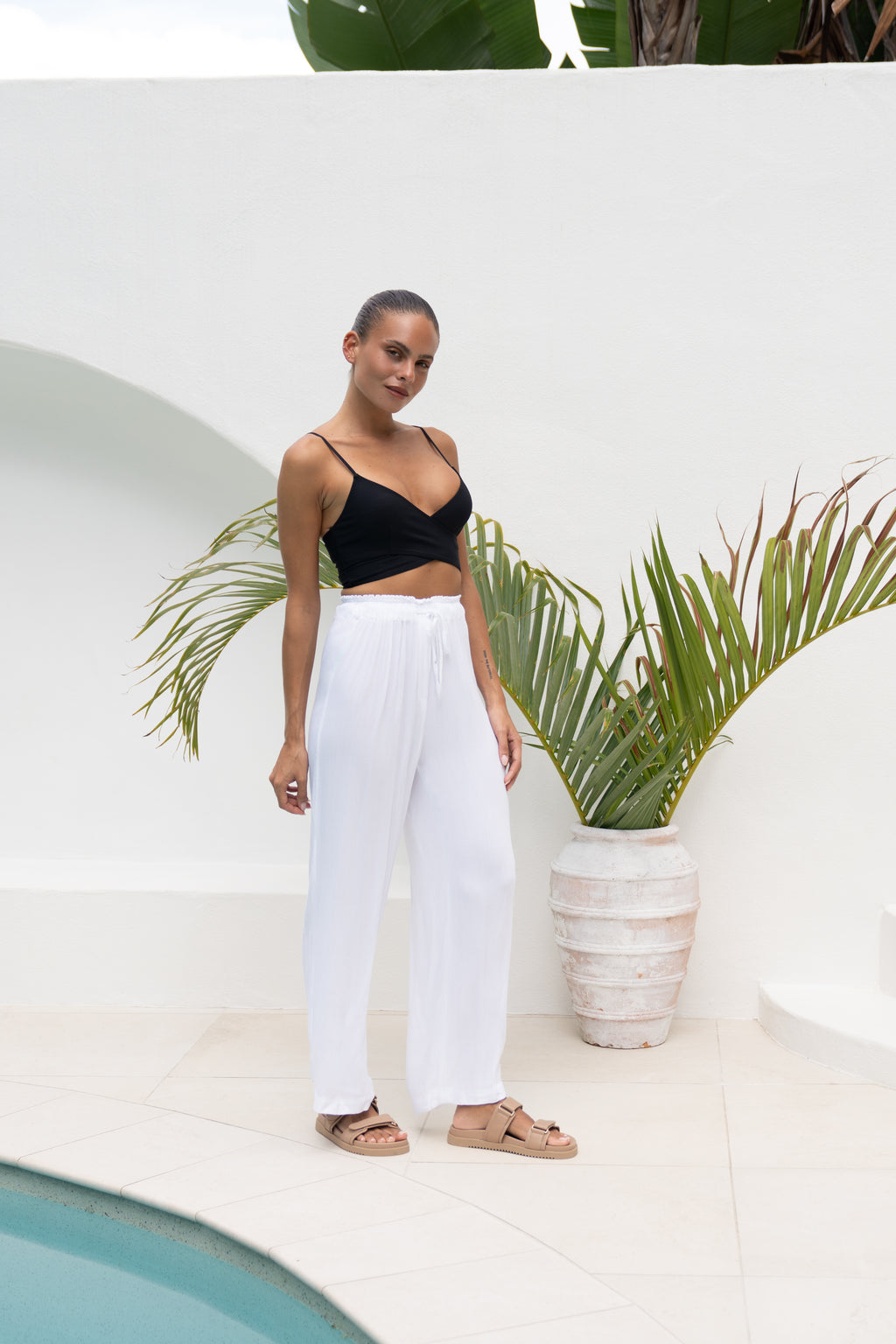 TOP KALI Croisé en X NOIR
